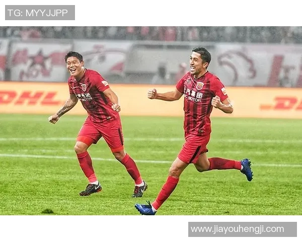 北京国安与上海东亚激战正酣谁将赢得这场中超巅峰对决